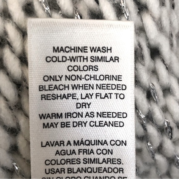 WHBM gray with metallic thread detail knit cape poncho Size XS - Picture 7 of 9